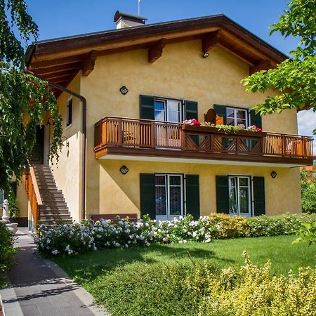 Agritur Val D'Adige Bed & Breakfast Trento Luaran gambar
