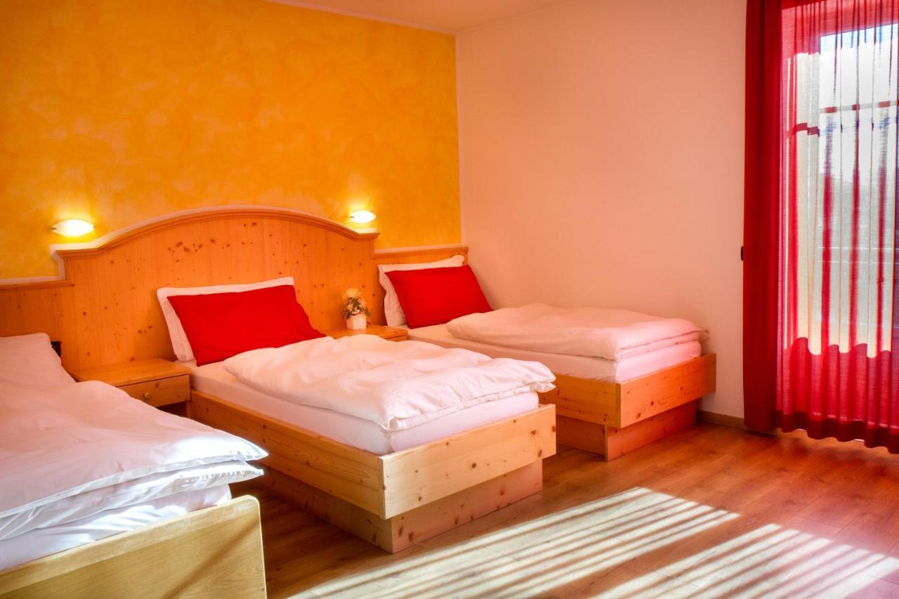 Agritur Val D'Adige Bed & Breakfast Trento Bilik gambar